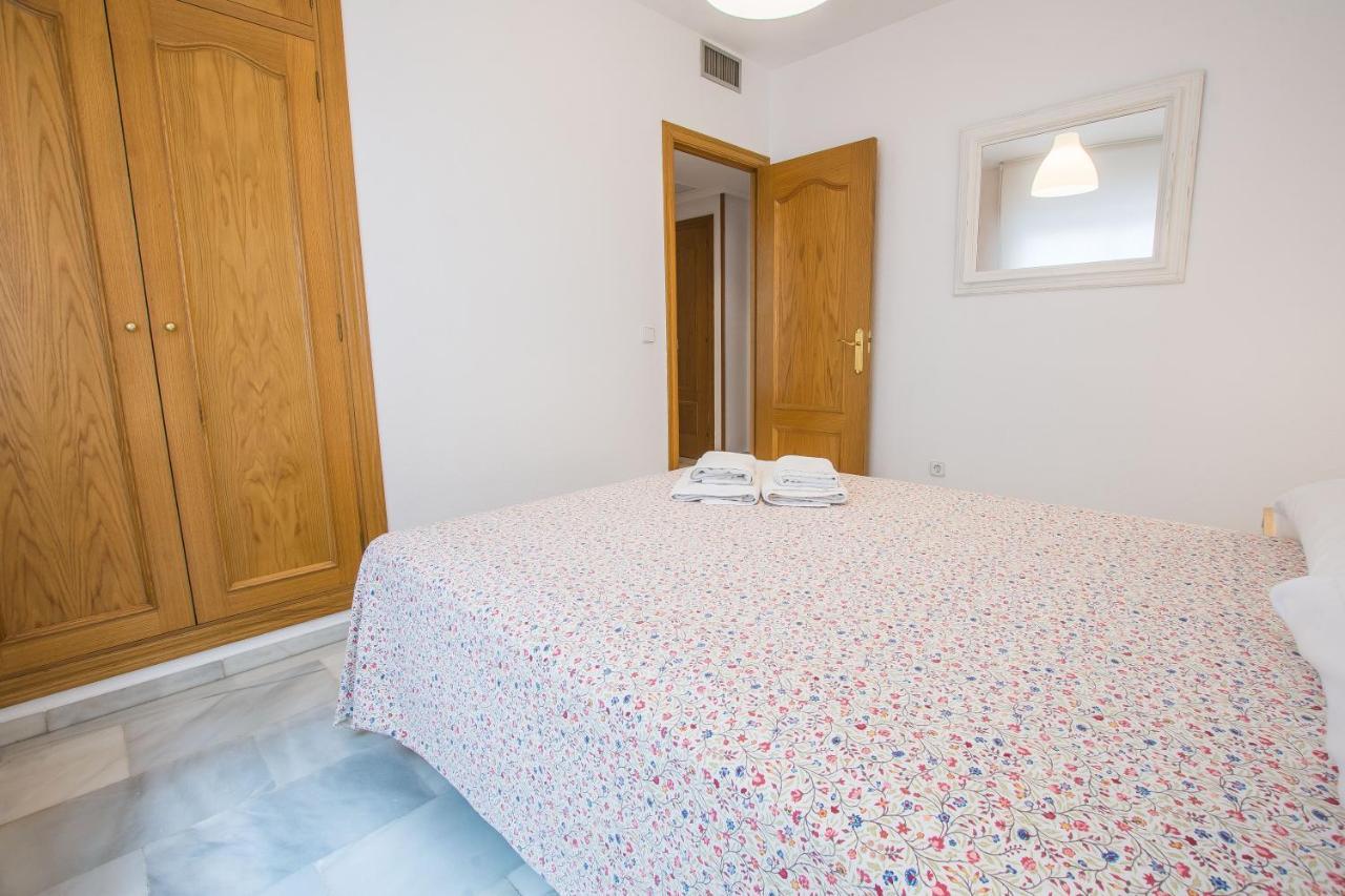 Apartamento Qh Rejas Granada Exterior foto